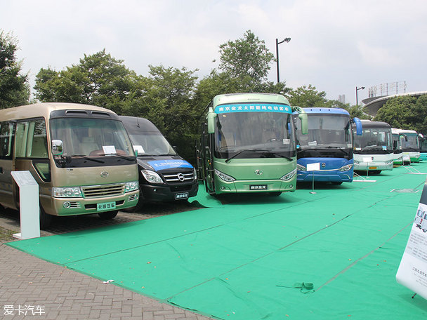 江蘇新能源汽車現狀：以電動大巴和充電樁為主