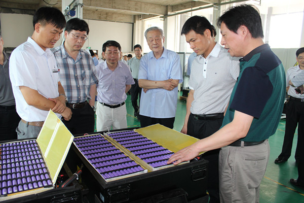 2015年我國動力鋰電池需求預計達12.5GWh 2015年我國動力鋰電池需求預計達12.5GWh