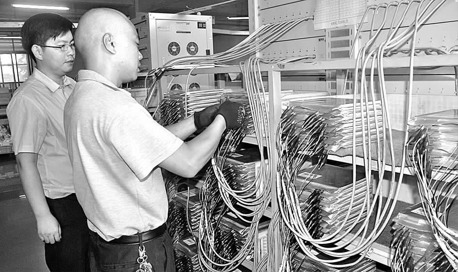 玉溪市鋰電池工程技術中心通過市級專家認定組認定