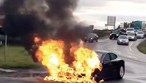 朱曉彤上任半年迎“大考”:特斯拉利潤下跌 朱曉彤上任半年迎“大考”:特斯拉利潤下跌