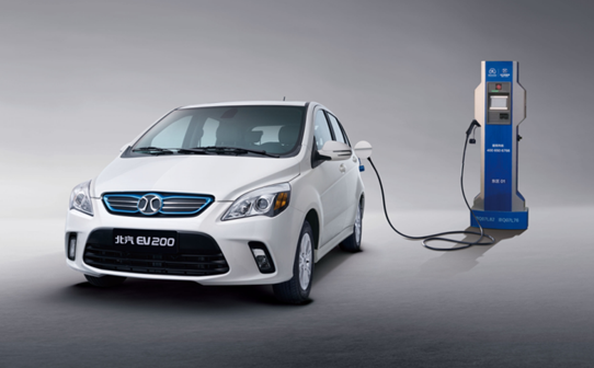新能源汽車又迎商機 充電基礎設施全面鋪開 新能源汽車又迎商機 充電基礎設施全面鋪開