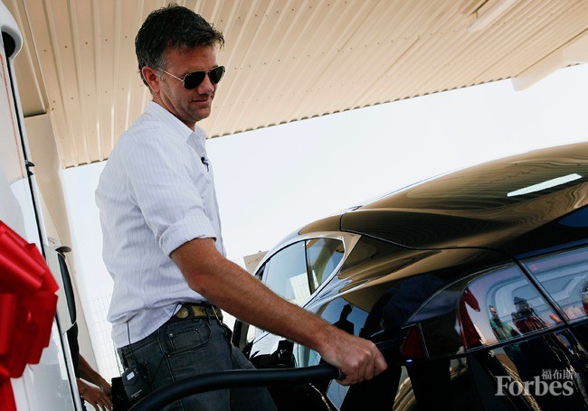 特斯拉何以問鼎“福布斯全球最具創新力企業榜”榜首?秘訣:敢為天下先 特斯拉何以問鼎“福布斯全球最具創新力企業榜”榜首?秘訣:敢為天下先