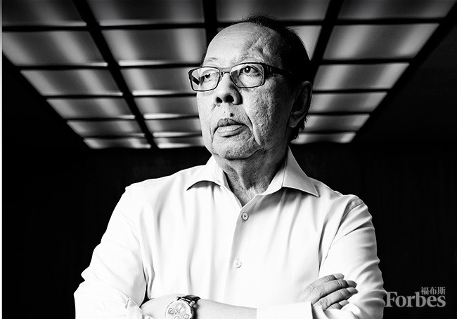 鎳價狂野:菲律賓礦石大王薩莫拉如何與叛軍爭食 鎳價狂野:菲律賓礦石大王薩莫拉如何與叛軍爭食