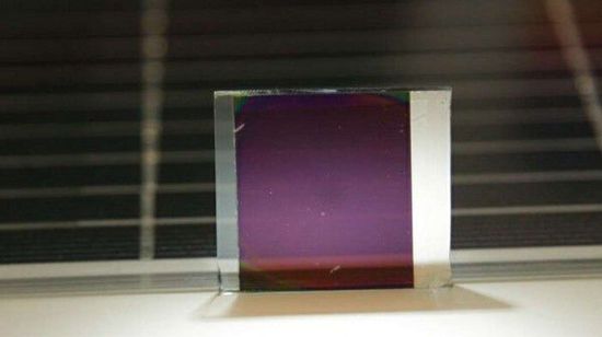 半透明鈣鈦礦和石墨烯創(chuàng)建低成本高效太陽(yáng)能電池