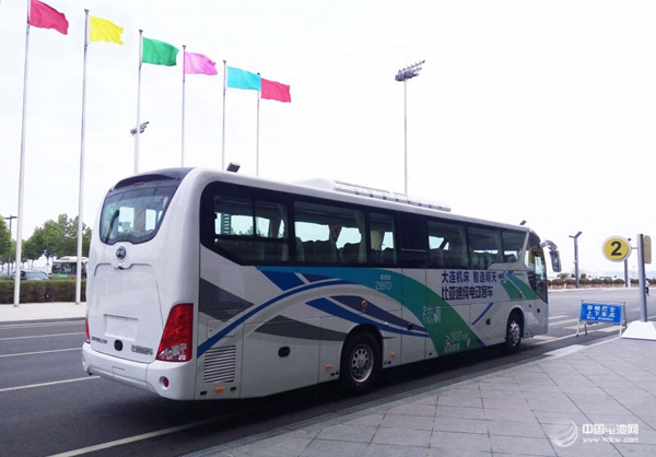 與達沃斯同行 比亞迪C9純電動客車展中國制造雄姿 與達沃斯同行 比亞迪C9純電動客車展中國制造雄姿