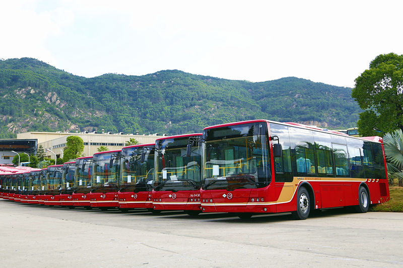 廈門金龍新能源客車再創新高 8月產量達到2125輛 廈門金龍新能源客車再創新高 8月產量達到2125輛