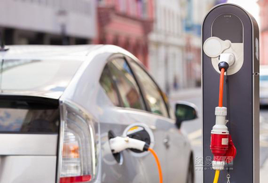 電動汽車固態(tài)電池技術(shù)：你了解究竟多少？