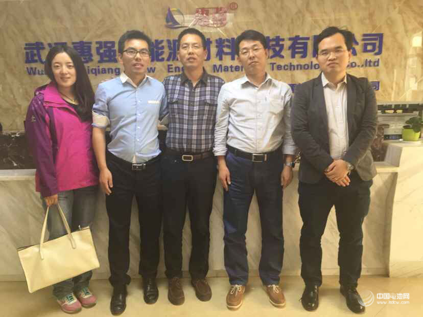 鋰電“達(dá)沃斯”組委會學(xué)術(shù)委員會一行調(diào)研惠強(qiáng)新能源