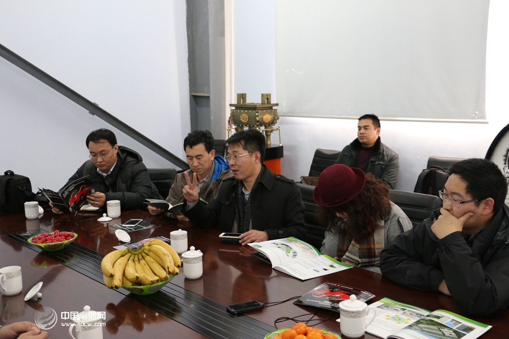 鋰電“達沃斯”秘書長一行調(diào)研寶雅電動