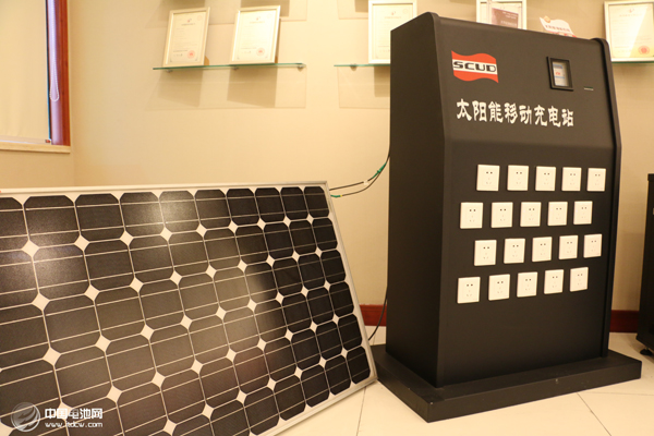 中國電池網創始人于清教調研飛毛腿集團 產品訂單忙碌 中國電池網創始人于清教調研飛毛腿集團 產品訂單忙碌