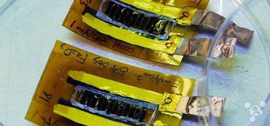 激光誘導石墨烯或將取代可穿戴設備的電池 激光誘導石墨烯或將取代可穿戴設備的電池