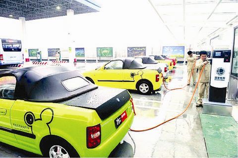 北京2015年電動(dòng)汽車產(chǎn)業(yè)銷售收入或超120億元