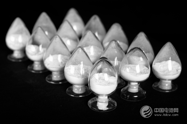 2016年均價有望達15萬元/噸 碳酸鋰為何如此“瘋狂”？