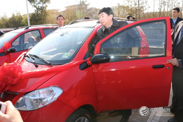 2015年產34.7萬輛 山東試行小型電動車達標標識管理 2015年產34.7萬輛 山東試行小型電動車達標標識管理