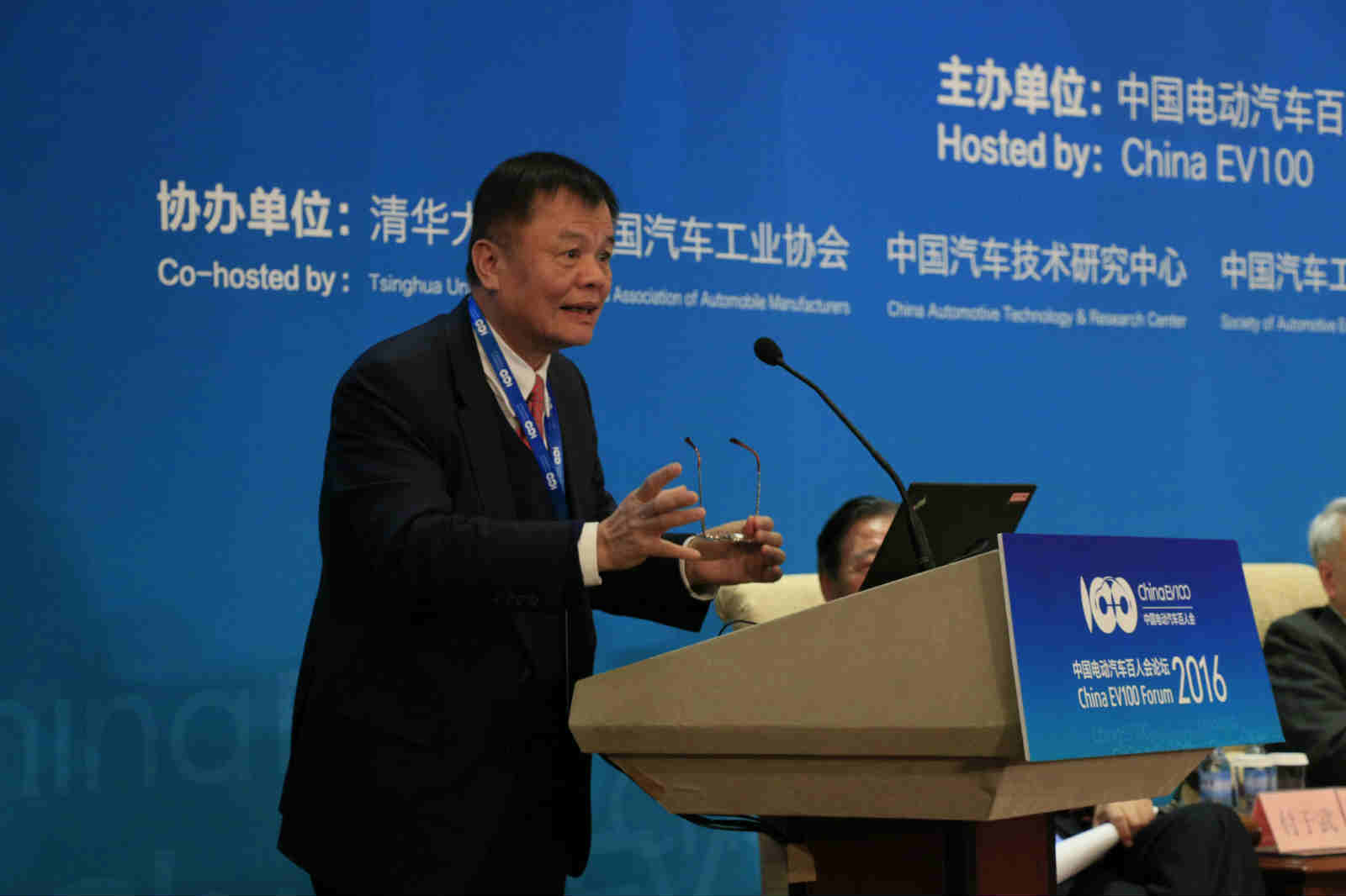 南京金龍客車制造有限公司董事長(zhǎng)黃宏生