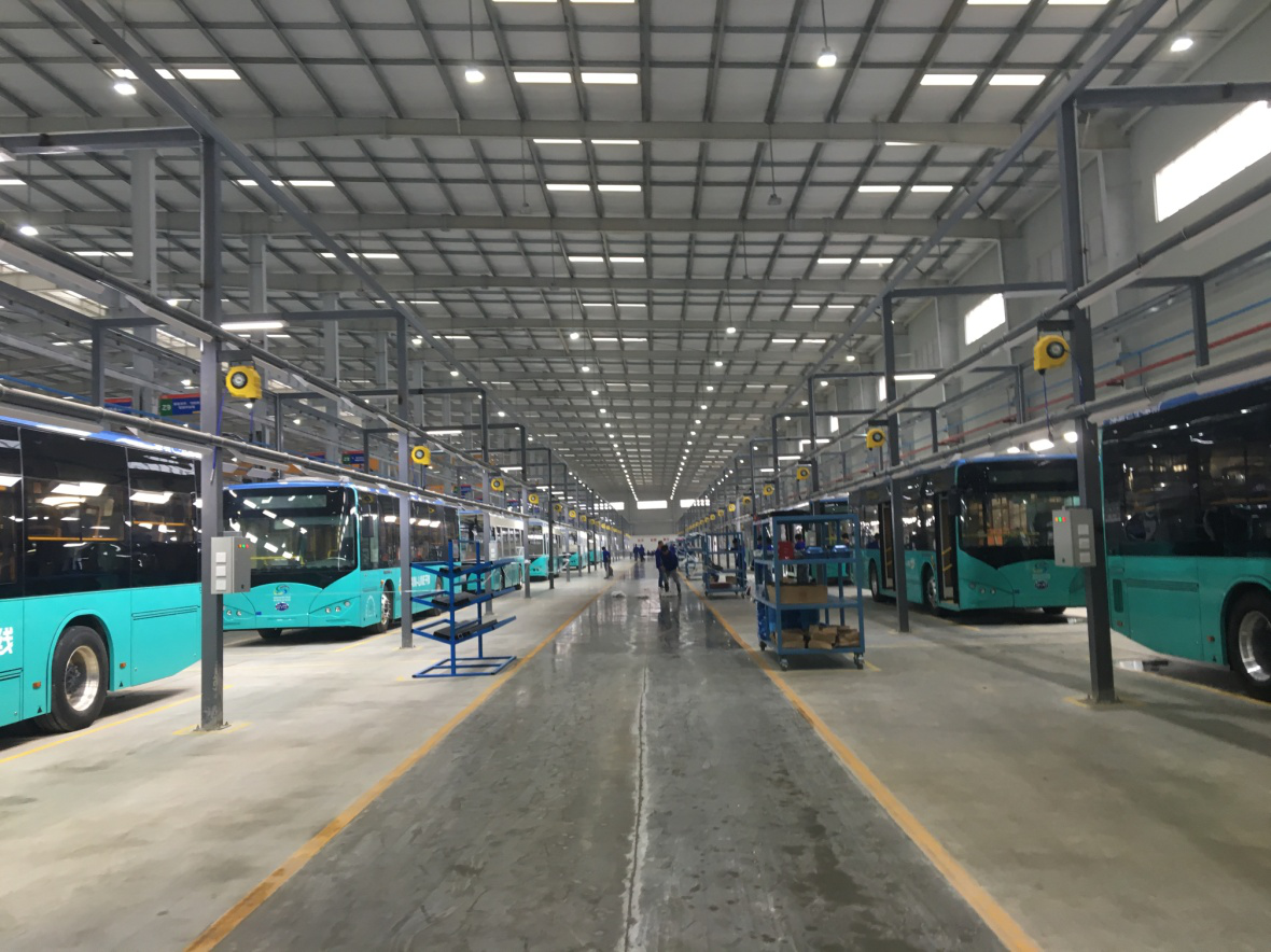 2015年新能源車上市公司凈利合計667億元 九成企業盈利 2015年新能源車上市公司凈利合計667億元 九成企業盈利