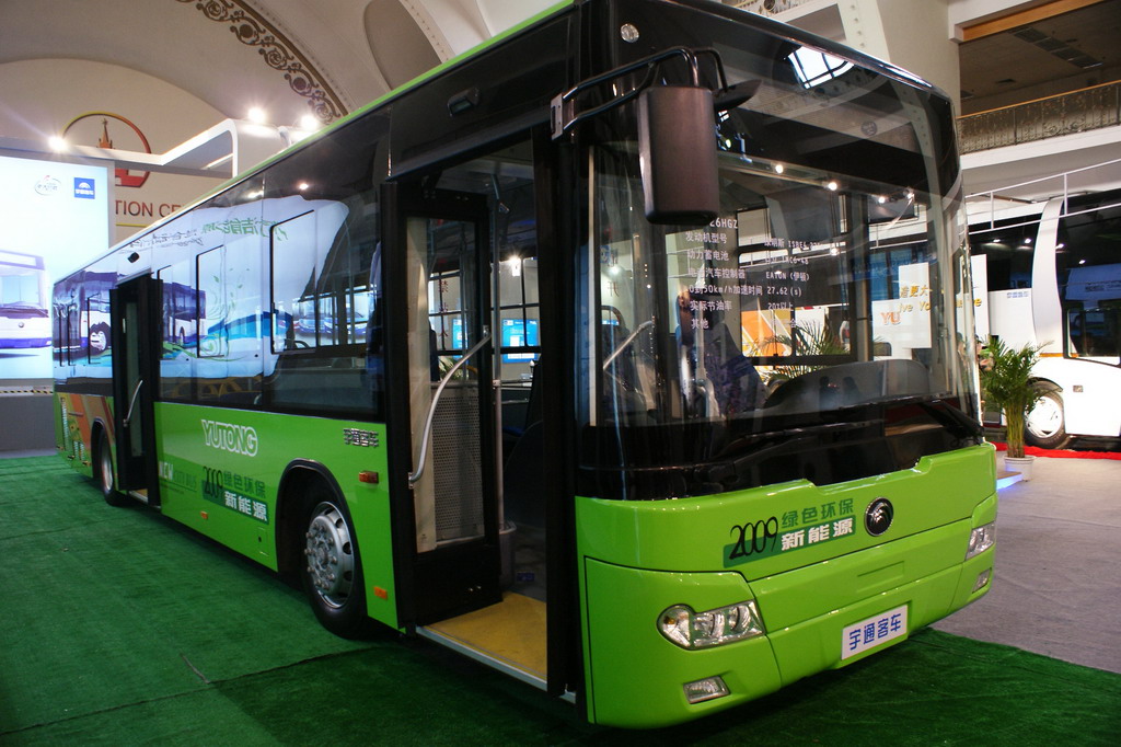 超七成整車上市公司分紅 宇通客車35億元凈利豪派33億元 超七成整車上市公司分紅 宇通客車35億元凈利豪派33億元