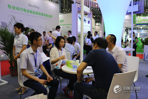 博磊達客戶詳談合作細節