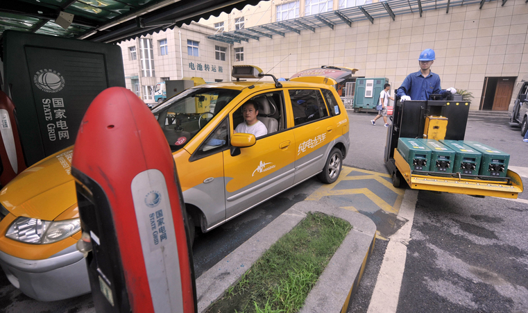 借力電改東風(fēng) 電動汽車換電模式謹(jǐn)慎重啟