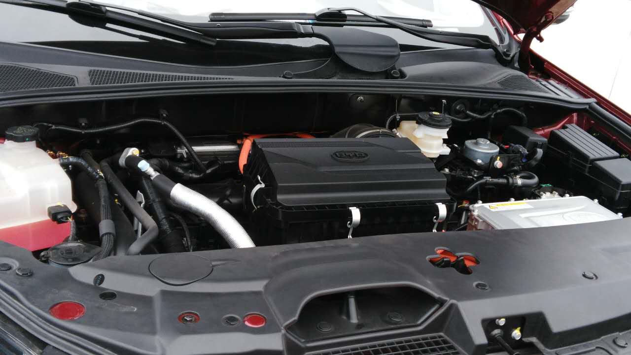 熄火后開(kāi)啟部分功能 車(chē)輛蓄電池“干耗”損傷大 熄火后開(kāi)啟部分功能 車(chē)輛蓄電池“干耗”損傷大