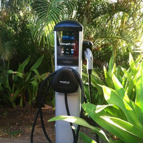 電動汽車即將引爆市場 主流廠商將面臨哪些挑戰? 電動汽車即將引爆市場 主流廠商將面臨哪些挑戰?