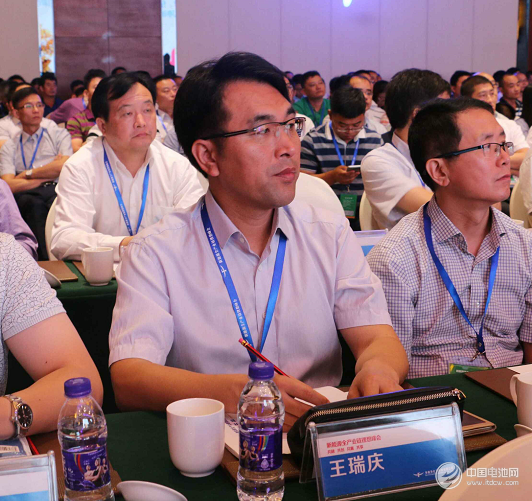 新鄉(xiāng)天力鋰能股份有限公司董事長王瑞慶 新鄉(xiāng)天力鋰能股份有限公司董事長王瑞慶