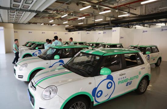 盼達這輛路邊隨處可見的“熊貓”車.jpg 盼達這輛路邊隨處可見的“熊貓”車.jpg