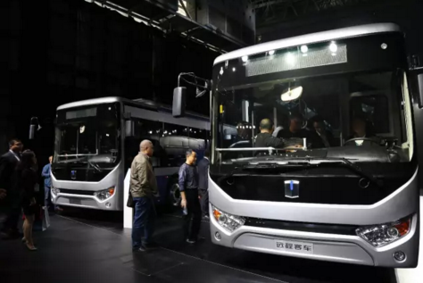 現(xiàn)場(chǎng)展出的遠(yuǎn)程E12純電動(dòng)客車