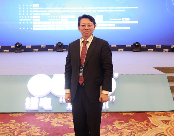 深圳市超思維電子股份有限公司 董事長 張家斌