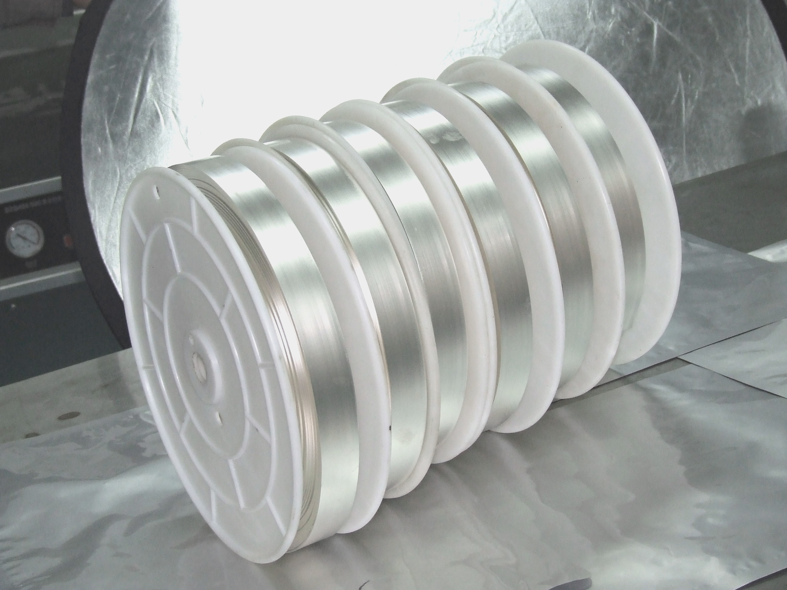 昆瑜鋰業:全球唯一造出超寬超薄鋰帶的企業 昆瑜鋰業:全球唯一造出超寬超薄鋰帶的企業