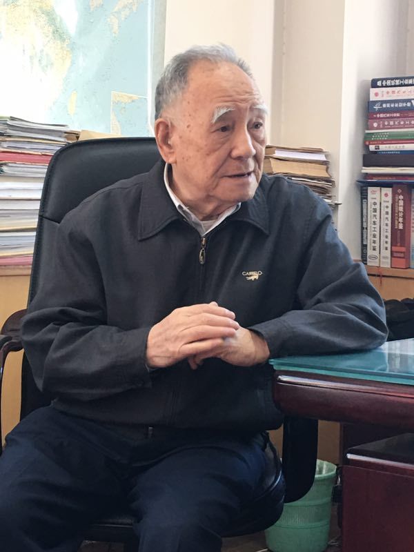 原機械工業部部長何光遠 原機械工業部部長何光遠