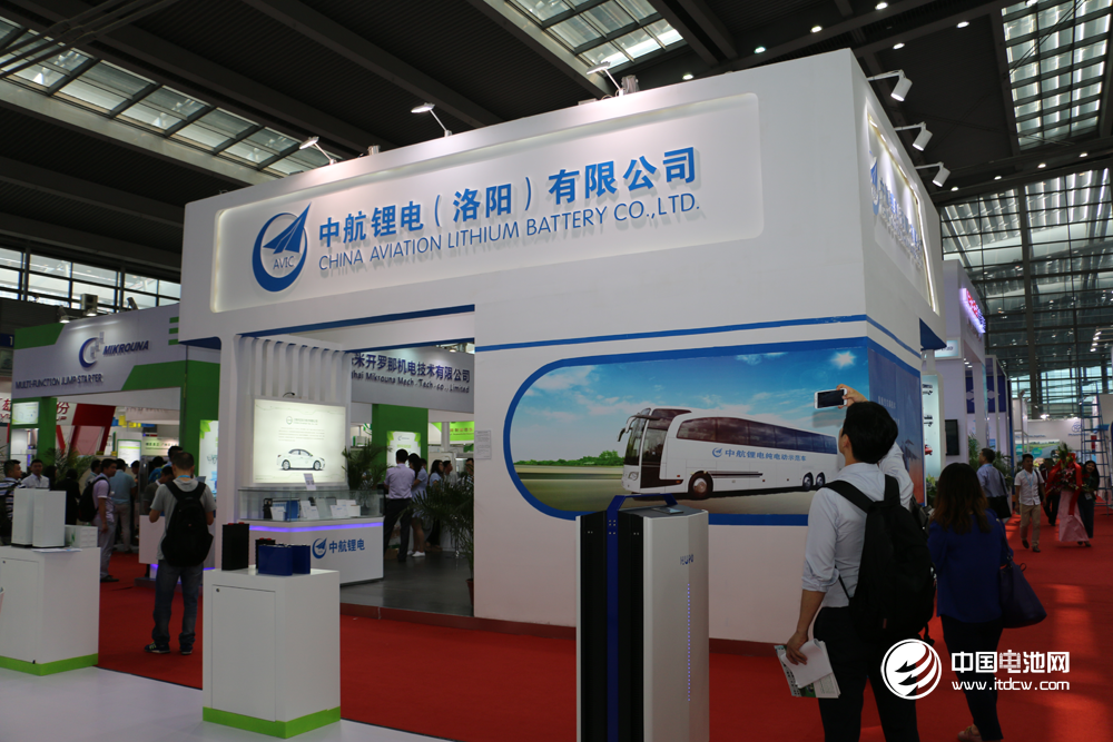 成飛集成：受補(bǔ)貼政策影響 電池價(jià)格降幅超20%