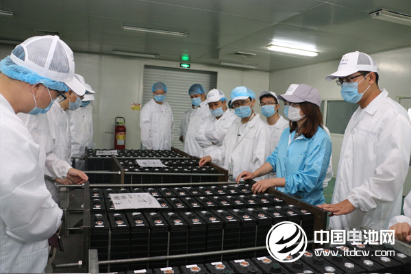 電池百人會企業(yè)家參觀吉林中聚生產(chǎn)車間 電池百人會企業(yè)家參觀吉林中聚生產(chǎn)車間
