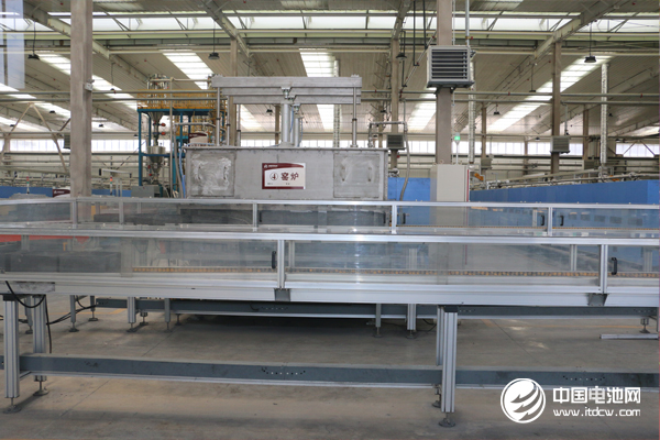 內蒙古浩普瑞新能源年產4萬噸磷酸亞鐵鋰項目一期投產