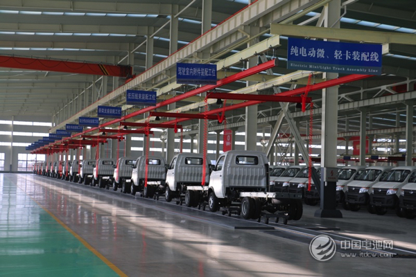 鄒仁才 ：新能源汽車產業投資過快風險亟需引起關注