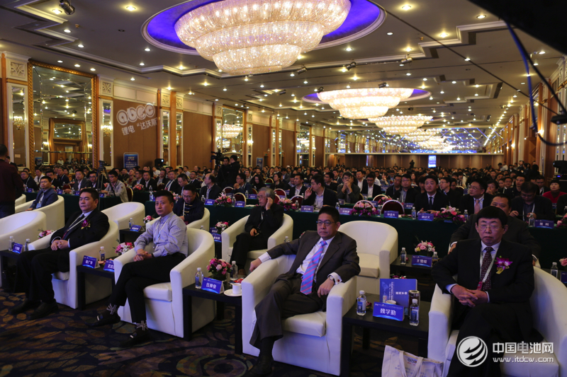 第5屆鋰電“達(dá)沃斯”論壇現(xiàn)場
