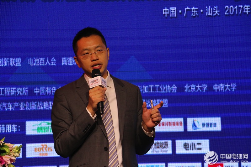 中國國際金融有限公司投資銀行部執行總經理陳泉泉 中國國際金融有限公司投資銀行部執行總經理陳泉泉