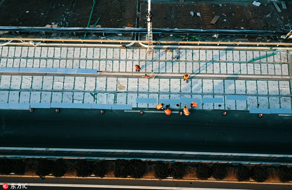 濟(jì)南正建設(shè)全球首條光伏高速公路 年底竣工通車發(fā)電 濟(jì)南正建設(shè)全球首條光伏高速公路 年底竣工通車發(fā)電