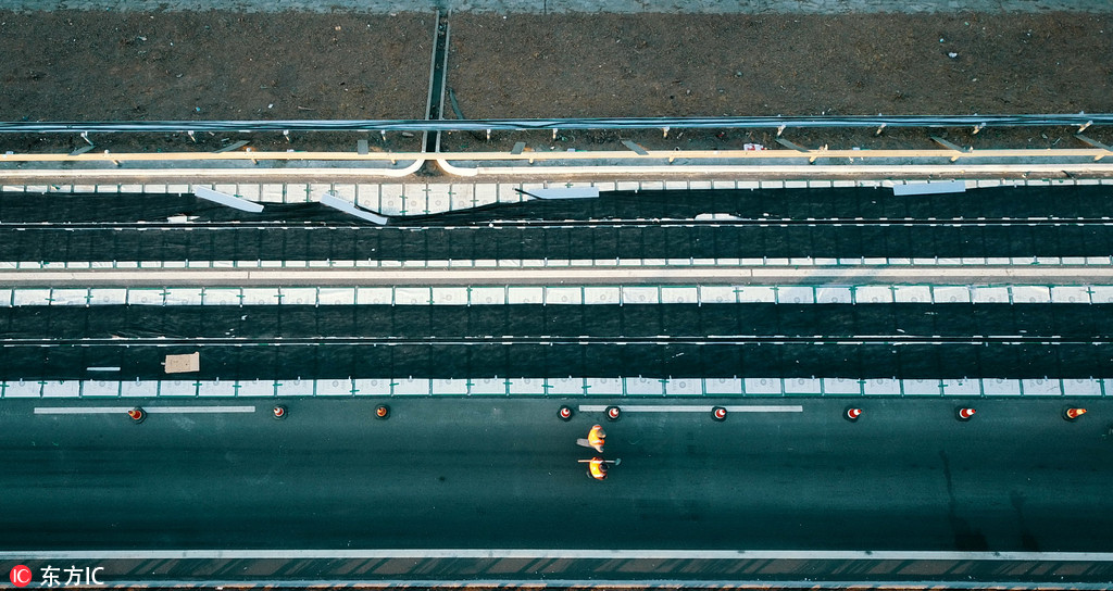 濟(jì)南正建設(shè)全球首條光伏高速公路 年底竣工通車發(fā)電 濟(jì)南正建設(shè)全球首條光伏高速公路 年底竣工通車發(fā)電
