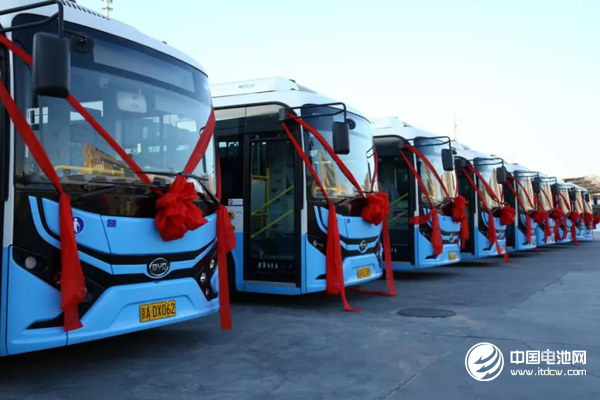 助力藍天保衛戰!比亞迪350輛純電動公交車首次投運北京 助力藍天保衛戰!比亞迪350輛純電動公交車首次投運北京