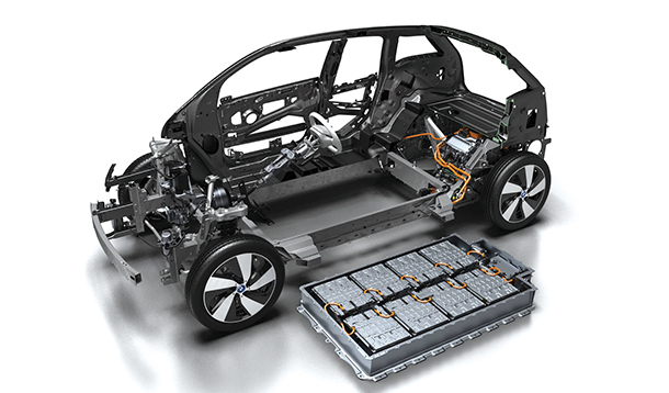 新能源汽車爆發(fā)前夜 動(dòng)力電池行業(yè)悄然洗牌 新能源汽車爆發(fā)前夜 動(dòng)力電池行業(yè)悄然洗牌