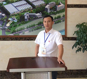 廣西梧州新華電池股份有限公司 副總經理 陳澤平 廣西梧州新華電池股份有限公司 副總經理 陳澤平