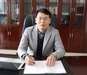 上海杉杉科技有限公司 總經(jīng)理 胡博 上海杉杉科技有限公司 總經(jīng)理 胡博