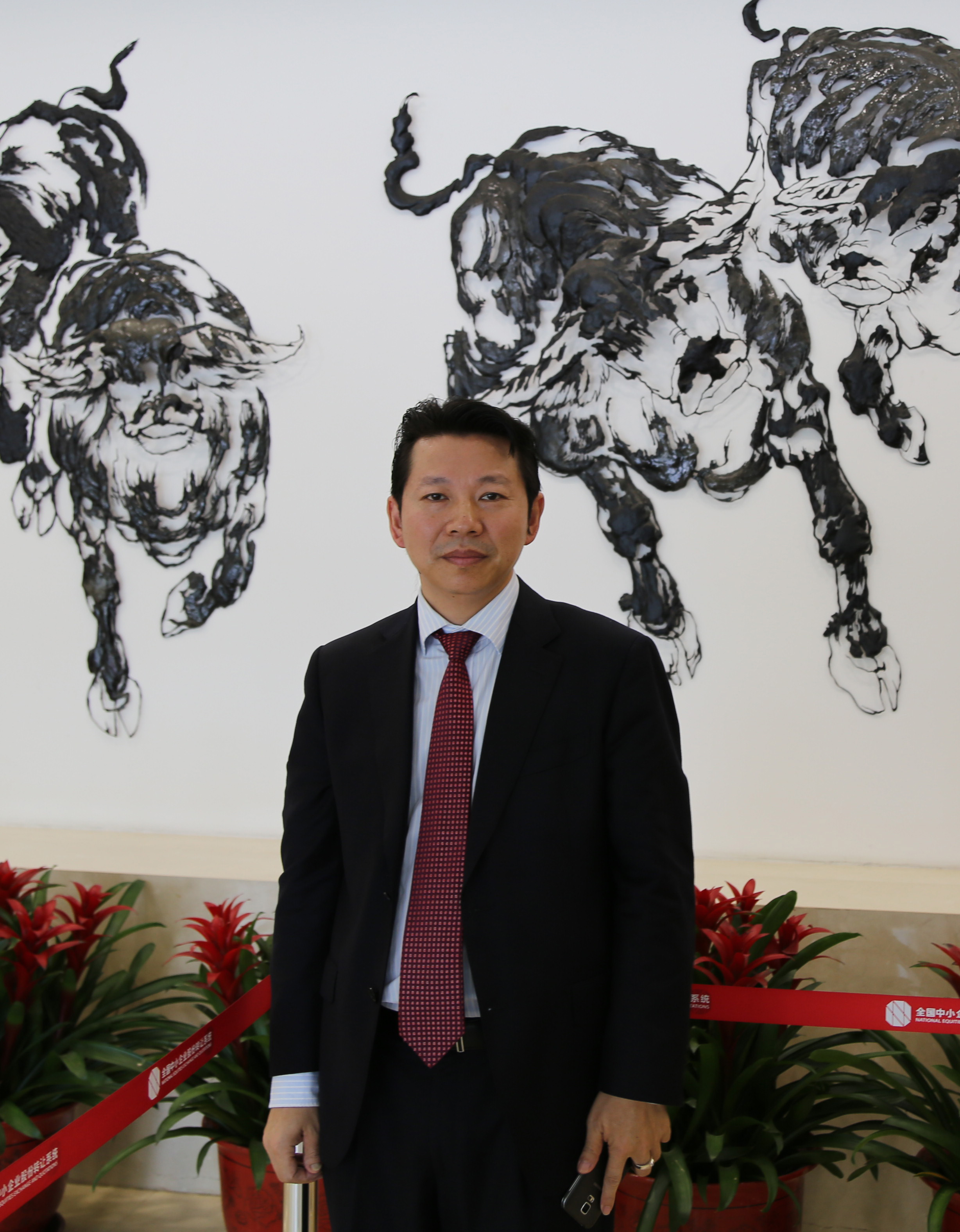 深圳市超思維電子股份有限公司 董事長 張家斌