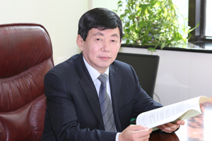 山東汽車工程學(xué)會 理事長 魏學(xué)勤