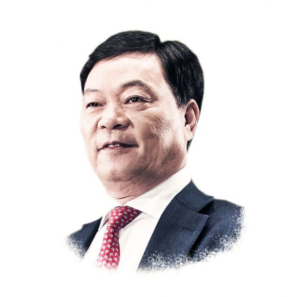 鄭永剛：從中國服裝龍頭品牌到新能源領軍者 老兵轉(zhuǎn)型在路上