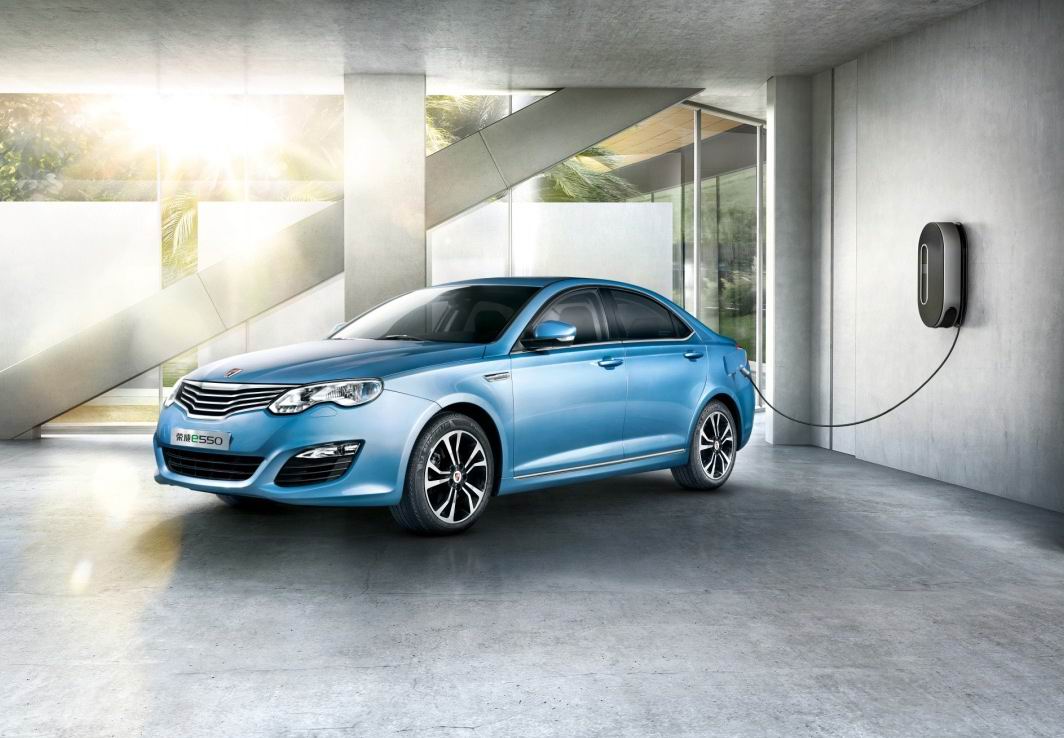 近期銷售好遠期目標高 新能源汽車產銷高增長 近期銷售好遠期目標高 新能源汽車產銷高增長