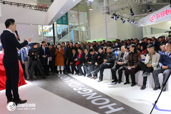 聚焦微型電動(dòng)車 2018第12屆山東國際新能源汽車電動(dòng)車展覽會(huì)開幕 聚焦微型電動(dòng)車 2018第12屆山東國際新能源汽車電動(dòng)車展覽會(huì)開幕