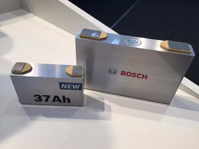 預(yù)計(jì)全固態(tài)鋰二次電池2020年進(jìn)入終端 上市公司積極布局 預(yù)計(jì)全固態(tài)鋰二次電池2020年進(jìn)入終端 上市公司積極布局