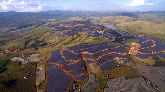 光伏扶貧空間廣闊 需強(qiáng)化向質(zhì)量要收益 光伏扶貧空間廣闊 需強(qiáng)化向質(zhì)量要收益
